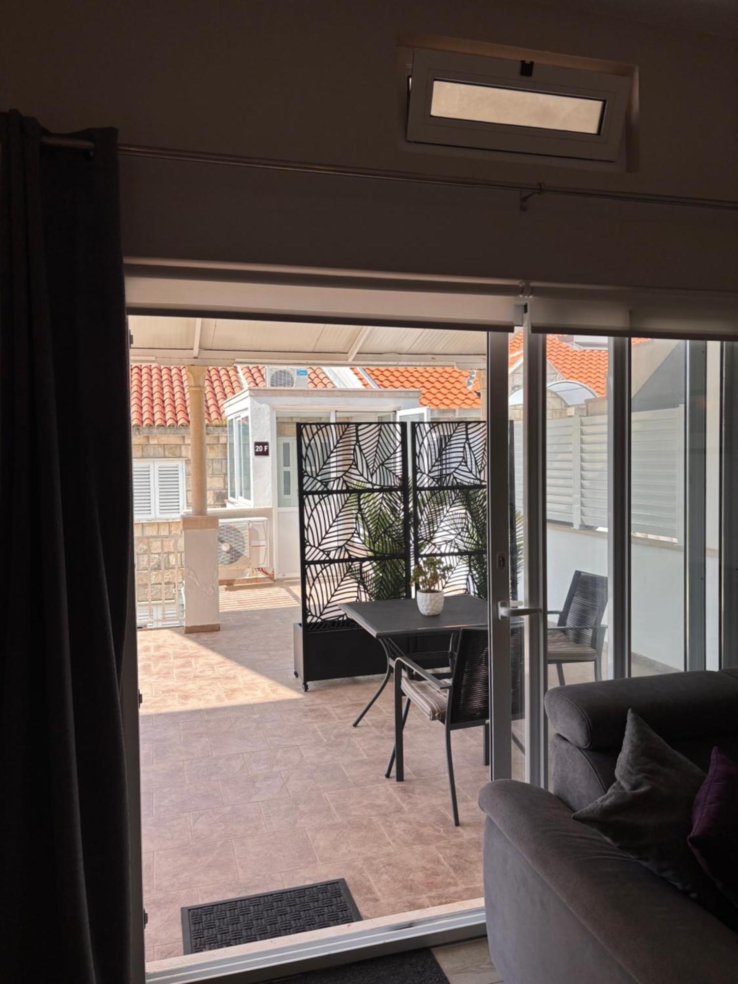 Studio Apartment Luxe- 10Min To Old Town دوبروفينك المظهر الخارجي الصورة